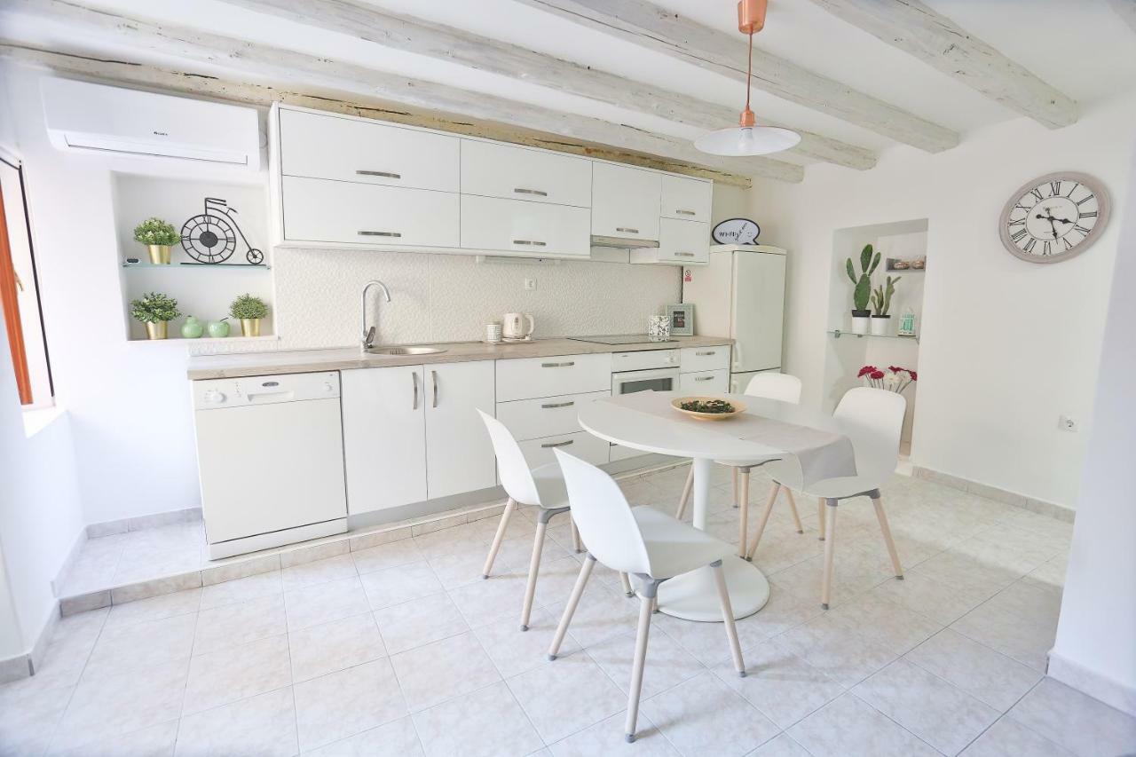 Apartman Dioniz Split Ngoại thất bức ảnh